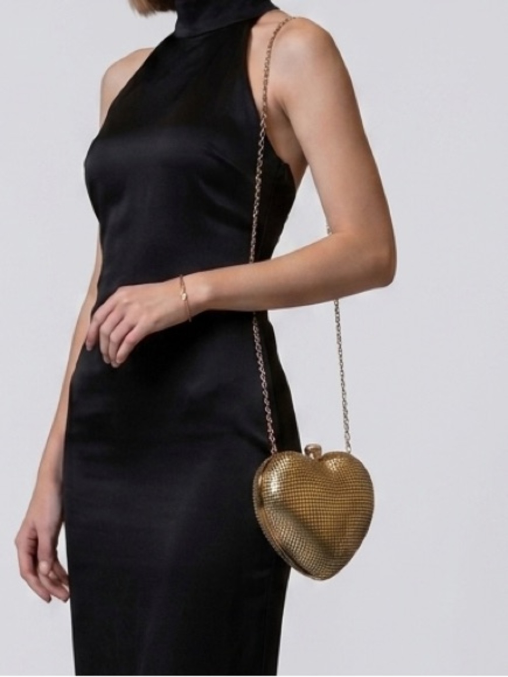 Amici Accessories Gold Mesh Heart Clutch